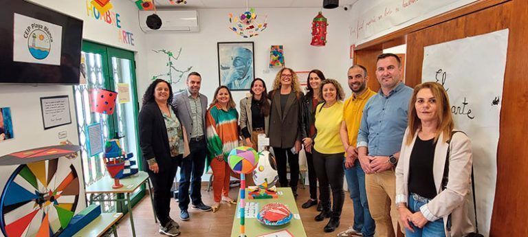 Noticias Playa Blanca | Escolares de Playa Blanca reinterpretan ‘Luminarias de Manrique’