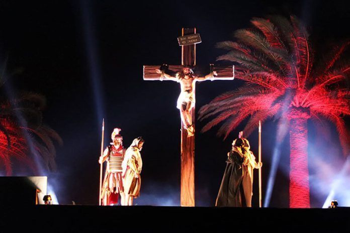 La fuerza del arte conquista a más de 900 almas en Yaiza