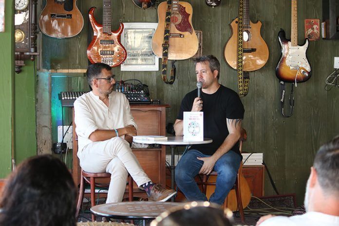 Noticias Playa Blanca | Miguel Aguerralde presenta su 'jardín secreto' en Playa Blanca, a ritmo del ‘Boss’