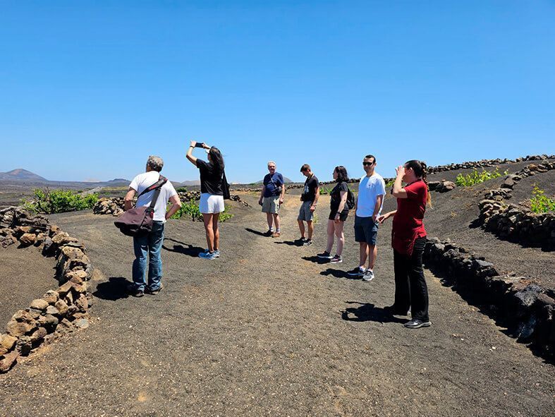 Noticias Lanzarote | Periodistas y creadores de contenido de Estados Unidos visitan Lanzarote para conocer los principales atractivos de la Isla