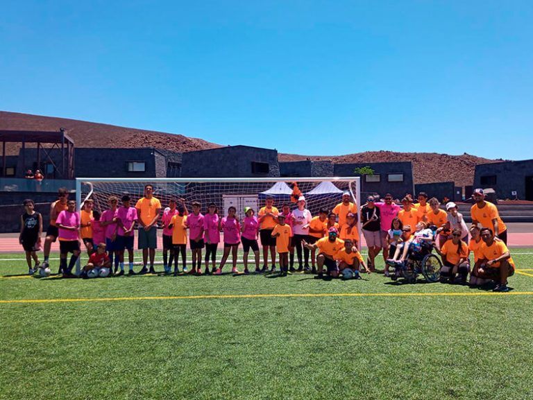 Noticias Lanzarote | Exitosa presentación del Club de Fútbol Creciendo