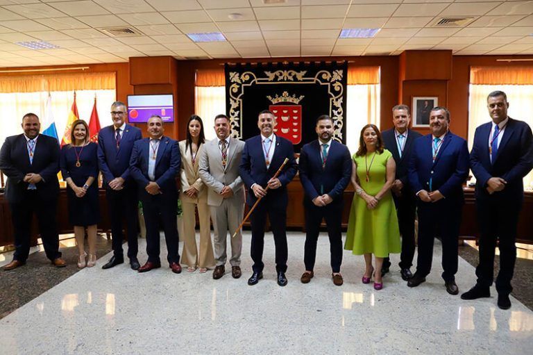 Noticias Lanzarote | Oswaldo Betancort decreta el reparto de áreas del nuevo Gobierno insular