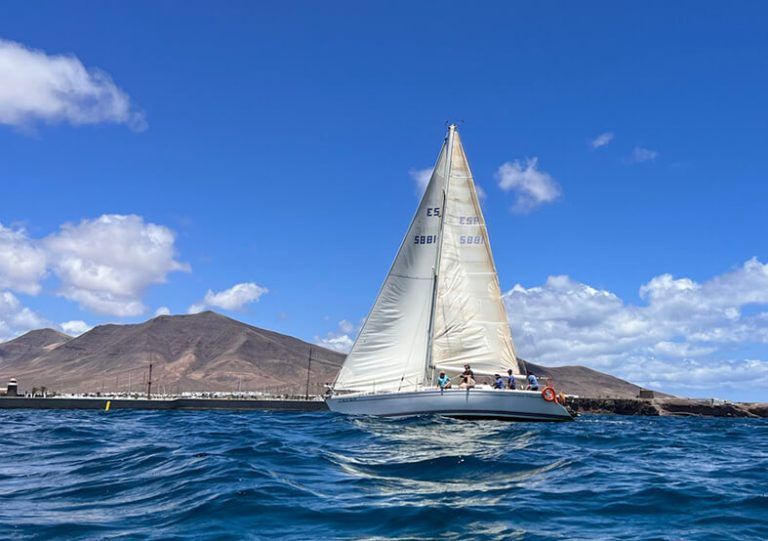 Noticias Yaiza | El Rally Náutico AdeMAR de Cruceros 2023 llega a su ecuador con "Titilela" en lo más alto del podio