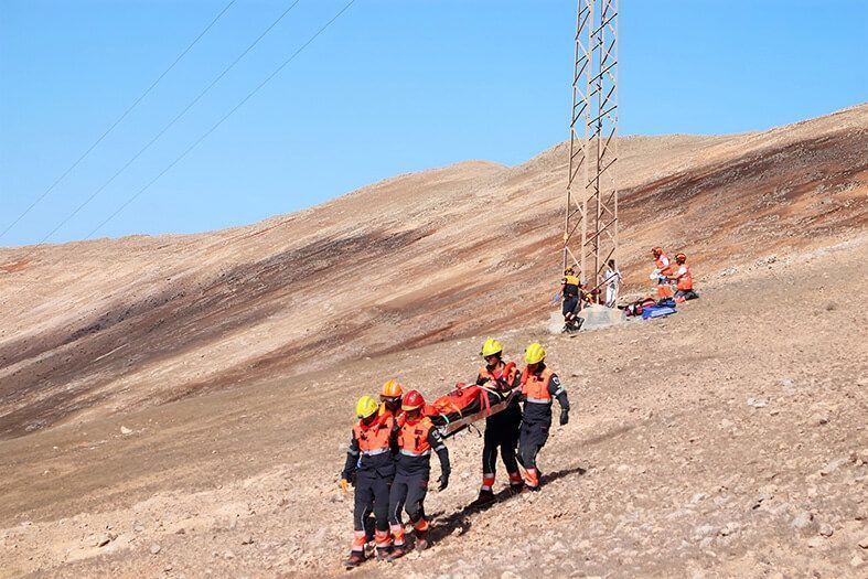 Yaiza realiza un simulacro de rescate en montaña en Femés