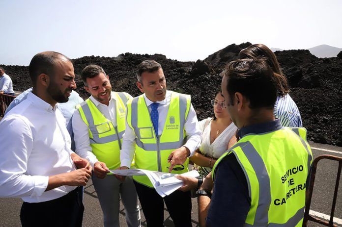 Noticias Lanzarote | El Cabildo de Lanzarote se compromete a iniciar la redacción del proyecto para reabrir la carretera de Los Hervideros
