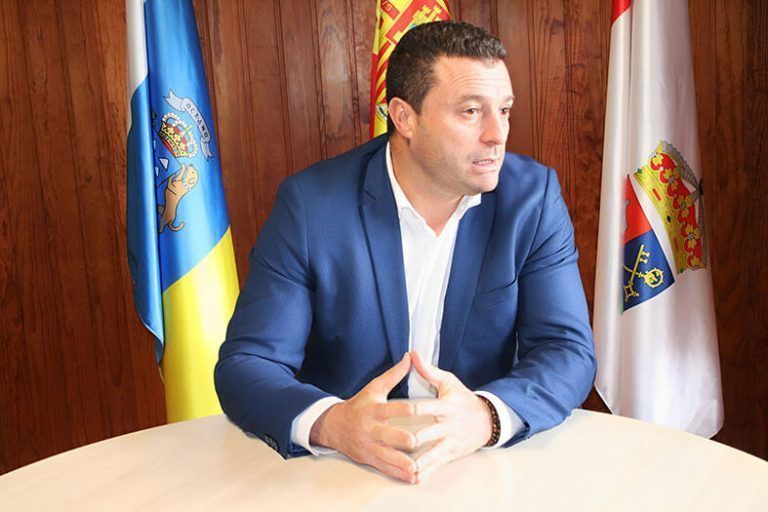 Noticias Yaiza | Yaiza sigue liderando el descenso del paro en Lanzarote