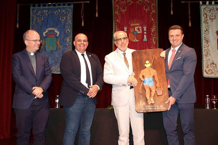 Noticias Yaiza | Machado exalta las fiestas de Yaiza como expresión popular que enriquece “un pueblo vivo y con historia”