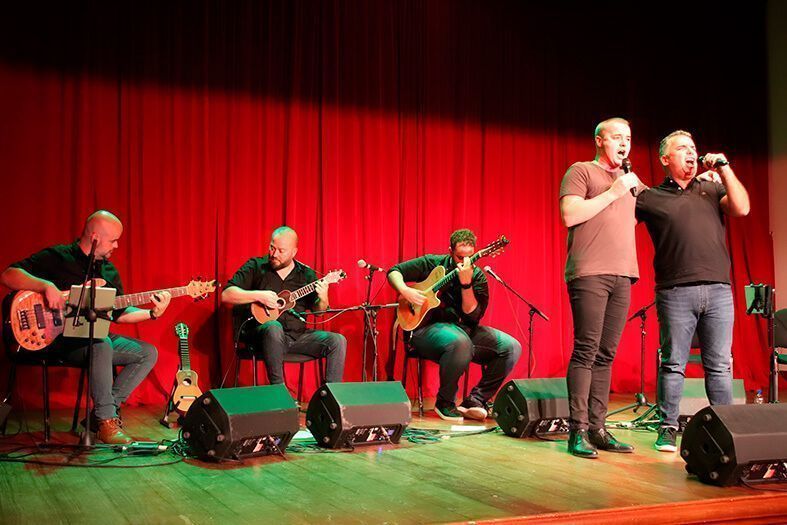 Música y relato para vivir y sentir el origen yaicero