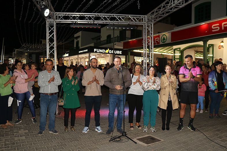 Noticias Playa Blanca | Playa Blanca se regala su primera gran noche navideña