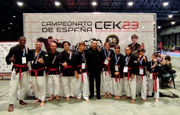 Componentes de la selección canaria junto a Wellington Castro Noticias Playa Blanca | La Escuela Kenpo Karate Lanzarote regresa con 12 medallas del Campeonato de España