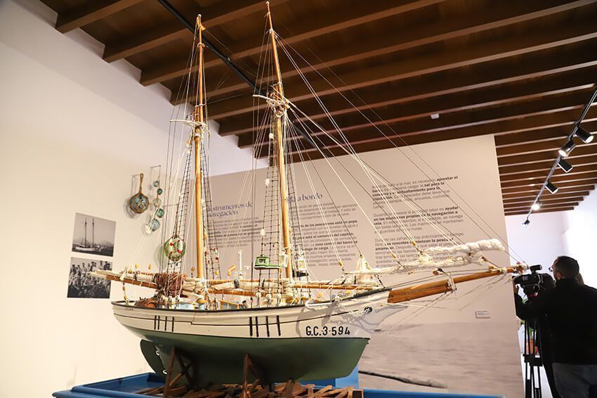 El Cabildo de Lanzarote inaugura “Navegando por la memoria”, muestra que recoge la colección de maquetas de barcos de Marcial Cabrera