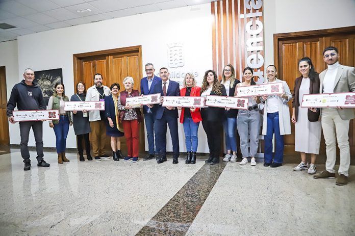 Noticias Lanzarote | El Cabildo entrega más de 30.000 euros a siete ONG de la isla de los fondos recaudados en el Festival Saborea Lanzarote