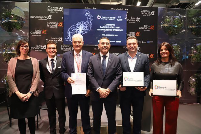 Distinción Segittur Lanzarote Noticias Lanzarote | Lanzarote se posiciona como un referente en turismo inteligente y audiovisual en Fitur