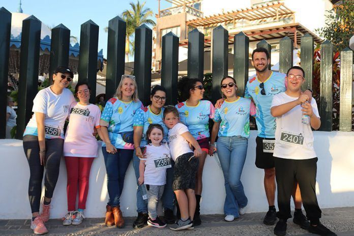 Noticias Yaiza | La A. S. Creciendo estrena el 2024 con una campaña de apoyo al deporte inclusivo a través de la venta de camisetas
