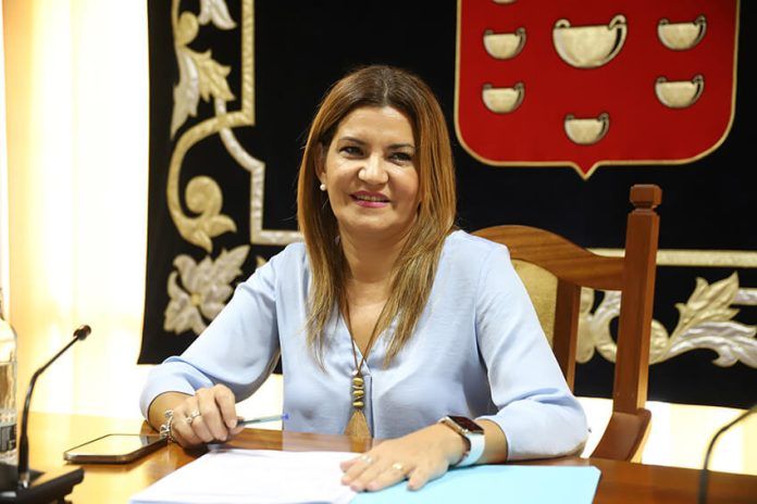 Noticias Lanzarote | Red Tributaria Lanzarote convoca nuevas plazas para Auxiliar de Atención al Público