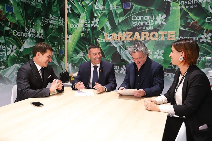 Lanzarote se posiciona como un referente en turismo inteligente y audiovisual en Fitur