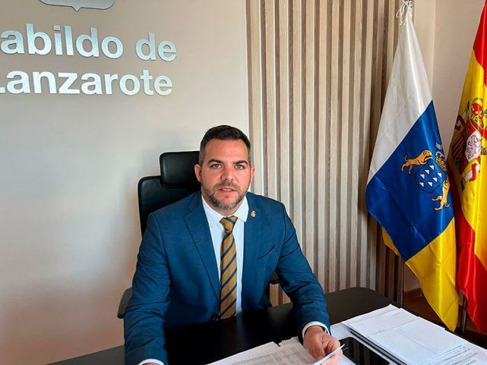Noticias Playa Blanca | El Cabildo de Lanzarote solicita a Puertos Canarios la puesta en marcha de la terminal de pasajeros de Playa Blanca