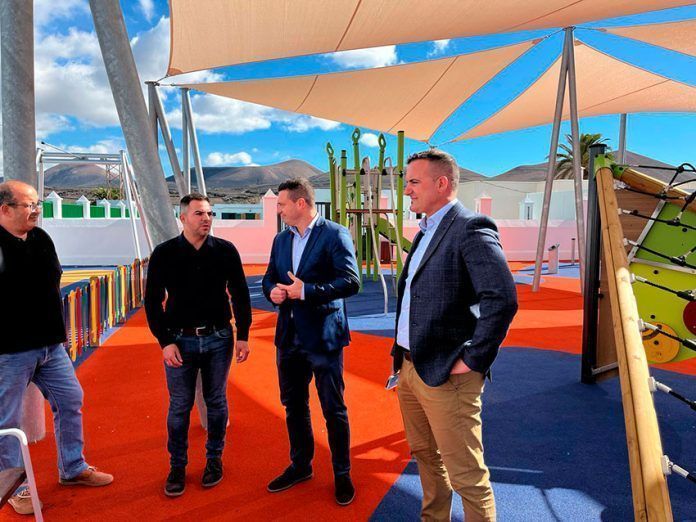 Noticias Yaiza | Avanza la creación y transformación de parques infantiles en Yaiza