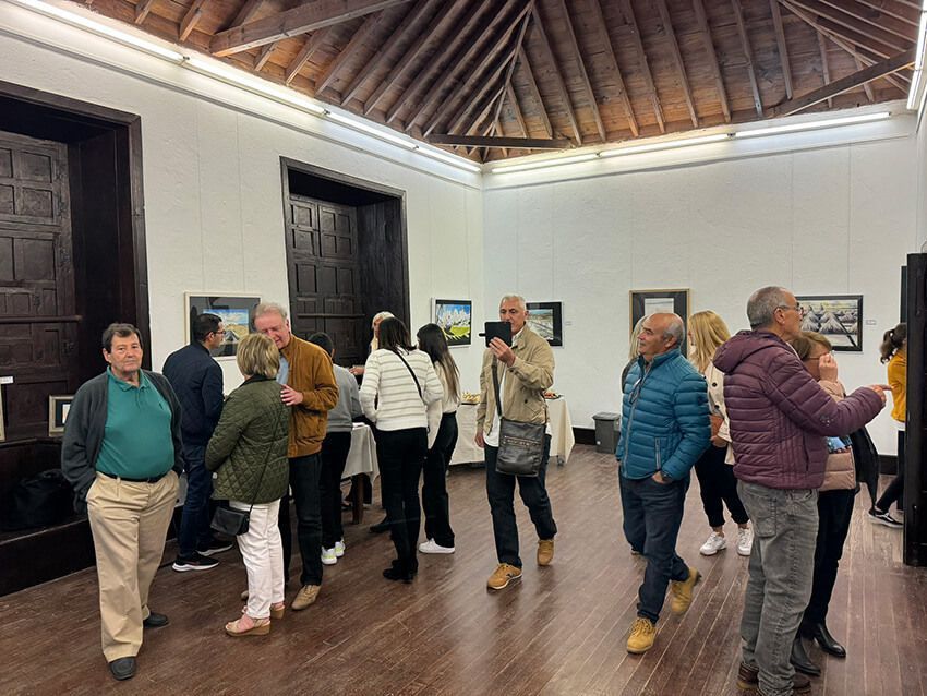 Luciano Colucci expone en Yaiza sus acuarelas de “amor a Canarias”
