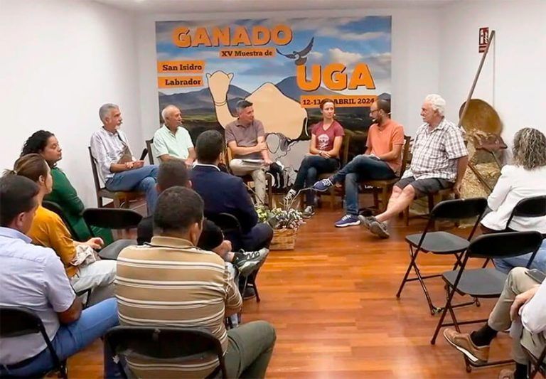 Noticias Yaiza | Ecoganaderos reivindican en Uga la puesta en práctica del plan forrajero de Lanzarote