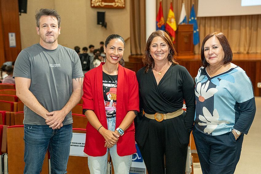 Un centenar de estudiantes de Lanzarote participan en el II Congreso de Lectura y Escritura Escolar de Canarias