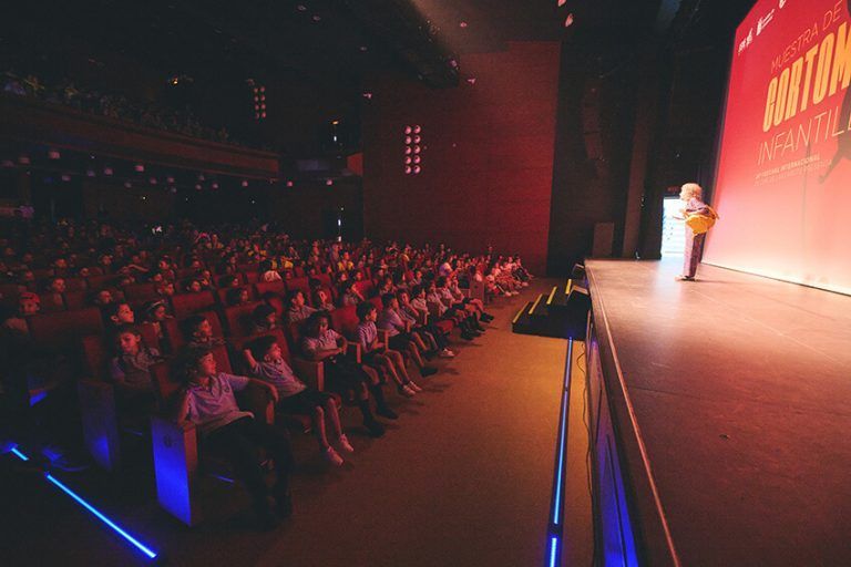 Cuatro mil escolares disfrutan con las proyecciones del Festival Internacional de Cine de Lanzarote