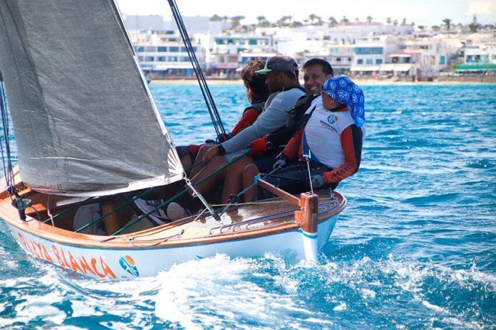 Noticias Playa Blanca | El Playa Blanca acecha el liderato de la Copa Vela Latina del Sur
