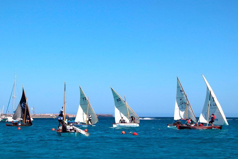 Noticias Yaiza | El Pescamar Titerroy toma el liderato de la Copa Vela Latina del Sur