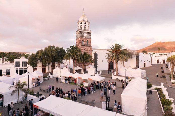 Noticias | Teguise acoge ya la II Fiera del Libro