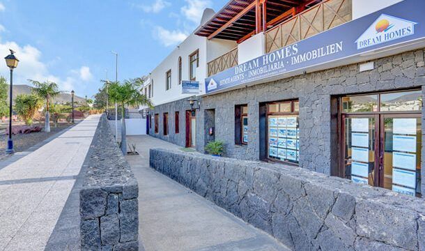 Inmobiliaria Dreams & Homes Playa Blanca Lateral