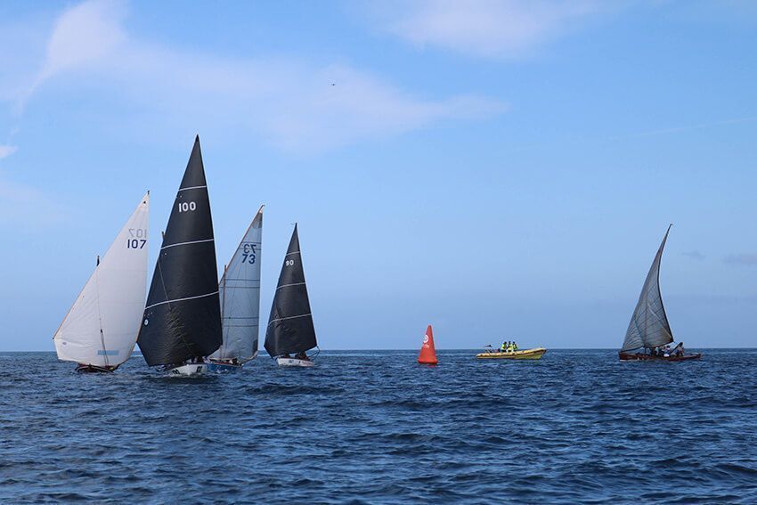 El Tritón se proclama campeón de la IV Copa Vela Latina del Sur