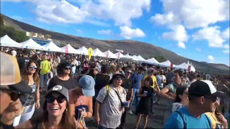 La buena música y el vino conquistan La Geria 