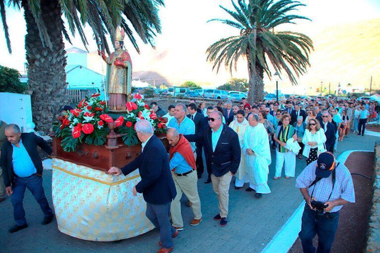 Noticias Yaiza | Femés celebra su Día Grande y los 620 años del Obispado Canariense Rubicense