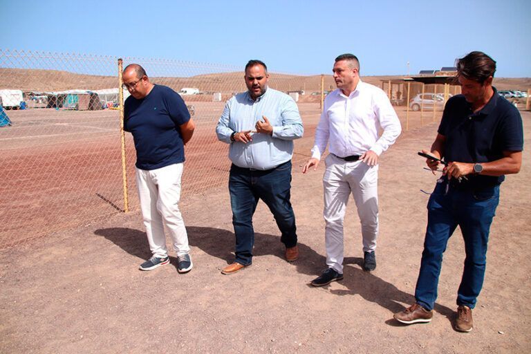 Noticias Playa Blanca | Cabildo y Ayuntamiento de Yaiza acometen el arreglo de los accesos a Papagayo