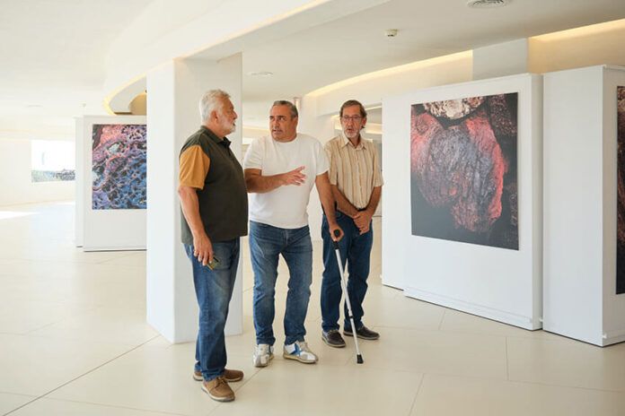 Noticias | La antigua Casa de los Volcanes acoge la exposición fotográfica ‘Timanfaya, arte creado por el volcán’, de José María Barreto