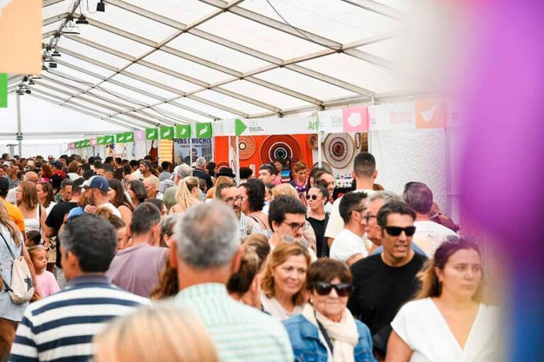 Noticias | Cerca de 70.000 personas han visitado la 35ª Feria de Artesanía durante las fiestas de Los Dolores 