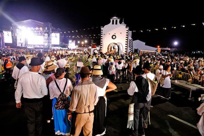 Noticias | Lanzarote y La Graciosa se vuelcan en la Romería en honor a la Virgen de Los Dolores