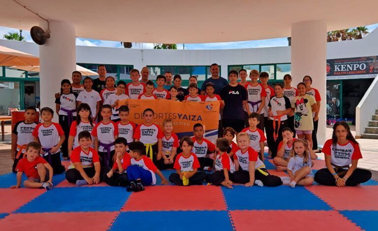 Noticias Yaiza | La escuela Kenpo Karate de Playa Blanca inicia la nueva temporada con un entrenamiento grupal