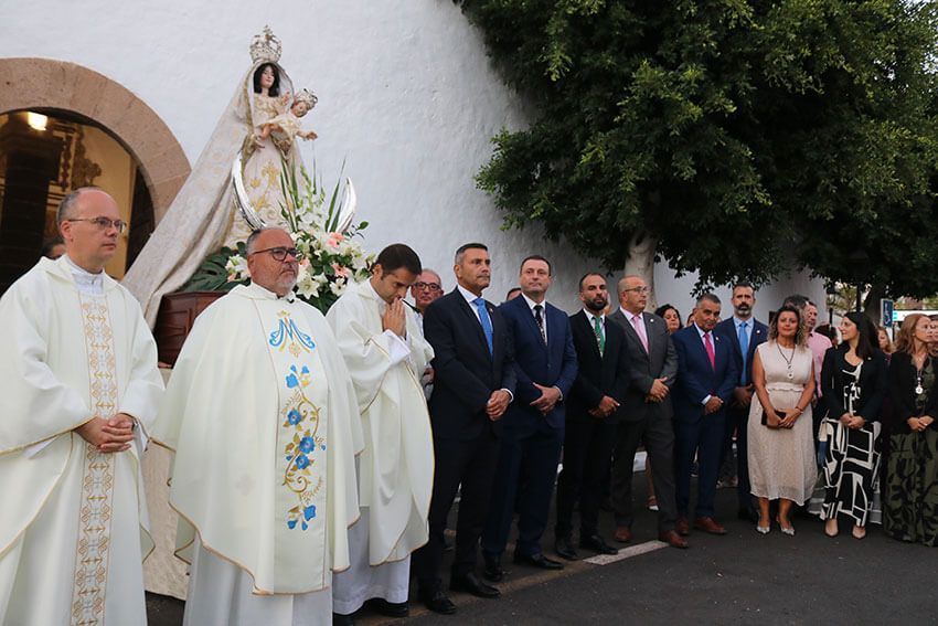 Yaiza ilusionada honra a su patrona, la Virgen de Los Remedios