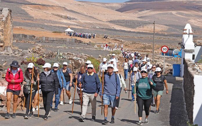 Noticias | Más de 500 mayores participan en la quinta caminata ‘Ponte en Marcha’
