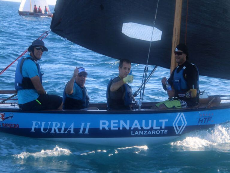 Noticias | El Furia II Renault se proclama campeón de la Liga Insular de Barquillos de 5 Metros