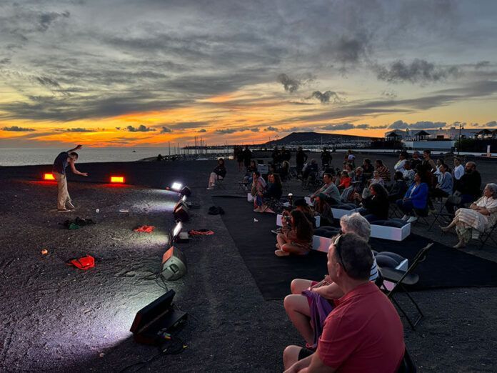 Noticias Playa Blanca | Playa Blanca disfruta de una noche de danza transformadora con el Festival Traslación