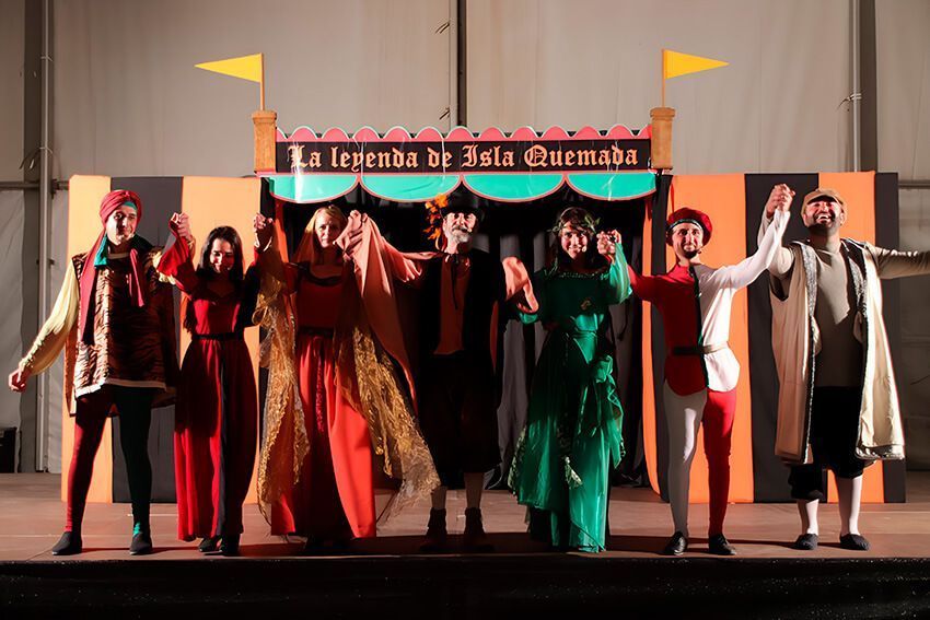 Teatro La leyenda de la isla quemada