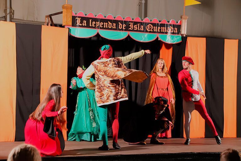 Noticias Yaiza | Uga conecta con el teatro en su expresión más crítica y reflexiva