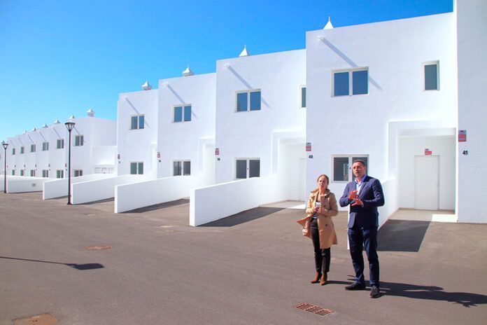 Noticias Yaiza | Óscar Noda: “Yaiza señala el camino para aliviar la falta de vivienda en Lanzarote”