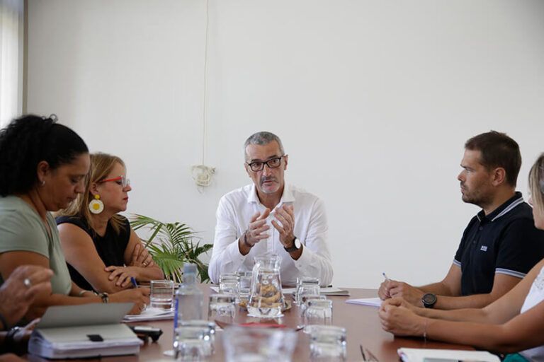 Noticias | El Cabildo destina más de 400.000 euros para sus ayudas de emergencia social a familias vulnerables