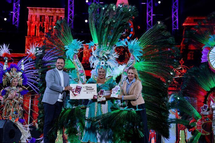 Noticias Yaiza | Kelli Evelin Santana, representante de Yaiza, Primera Dama de Honor de la Soberana del Carnaval 2025 de Lanzarote