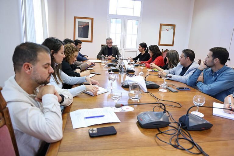 Noticias | El Cabildo amplía su red de apoyo a la salud mental juvenil en colaboración con los Ayuntamientos