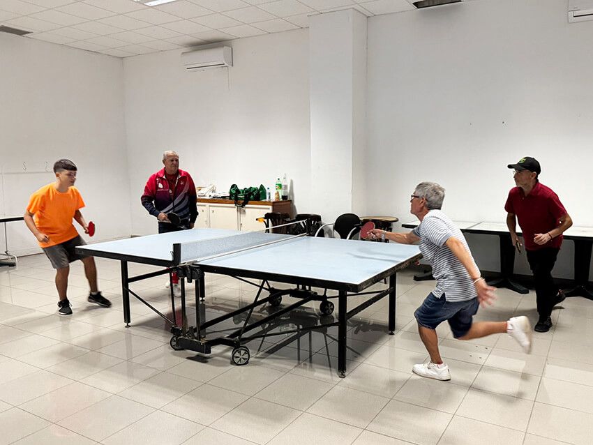 Noticias Yaiza | El Club Deportivo Safraja invita a niños y adultos de Yaiza a la práctica del Tenis de Mesa