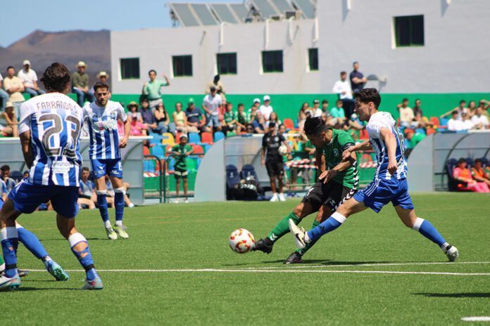 Noticias Yaiza | El CF Talavera de la Reina no da opciones al Unión Sur Yaiza